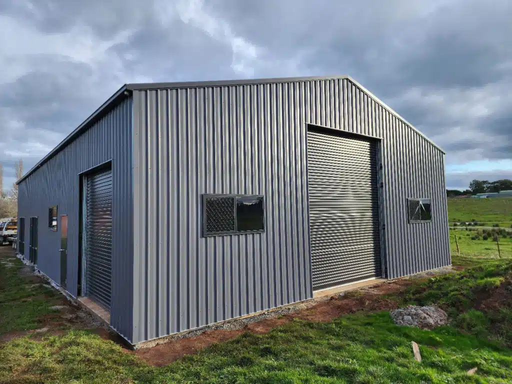 Big G Gable - Bungaree-11.8x4.2x20-Basalt Big G Gable - Bungaree-11.8x4.2x20-Basalt